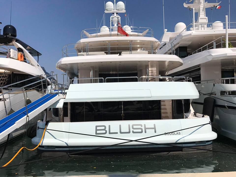 Superyacht Blush et Lady Tahiti sont équipes avec les produits de Fendequip